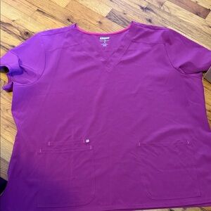 Scrubstar women’s scrub top